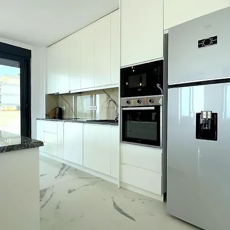 Pebble Penthouse With Sea View